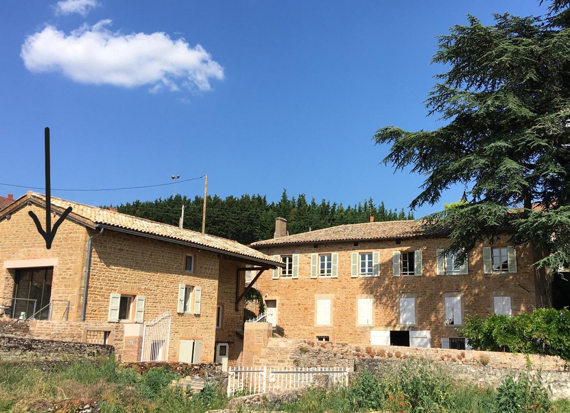 Appartement Contemporain Dans Une Authentique Demeure Viticole Charnay-lès-Mâcon Exterior foto